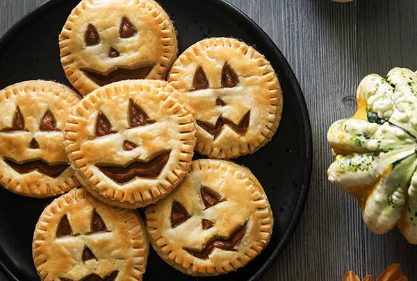 Jack O Lantern Pastry Tarts